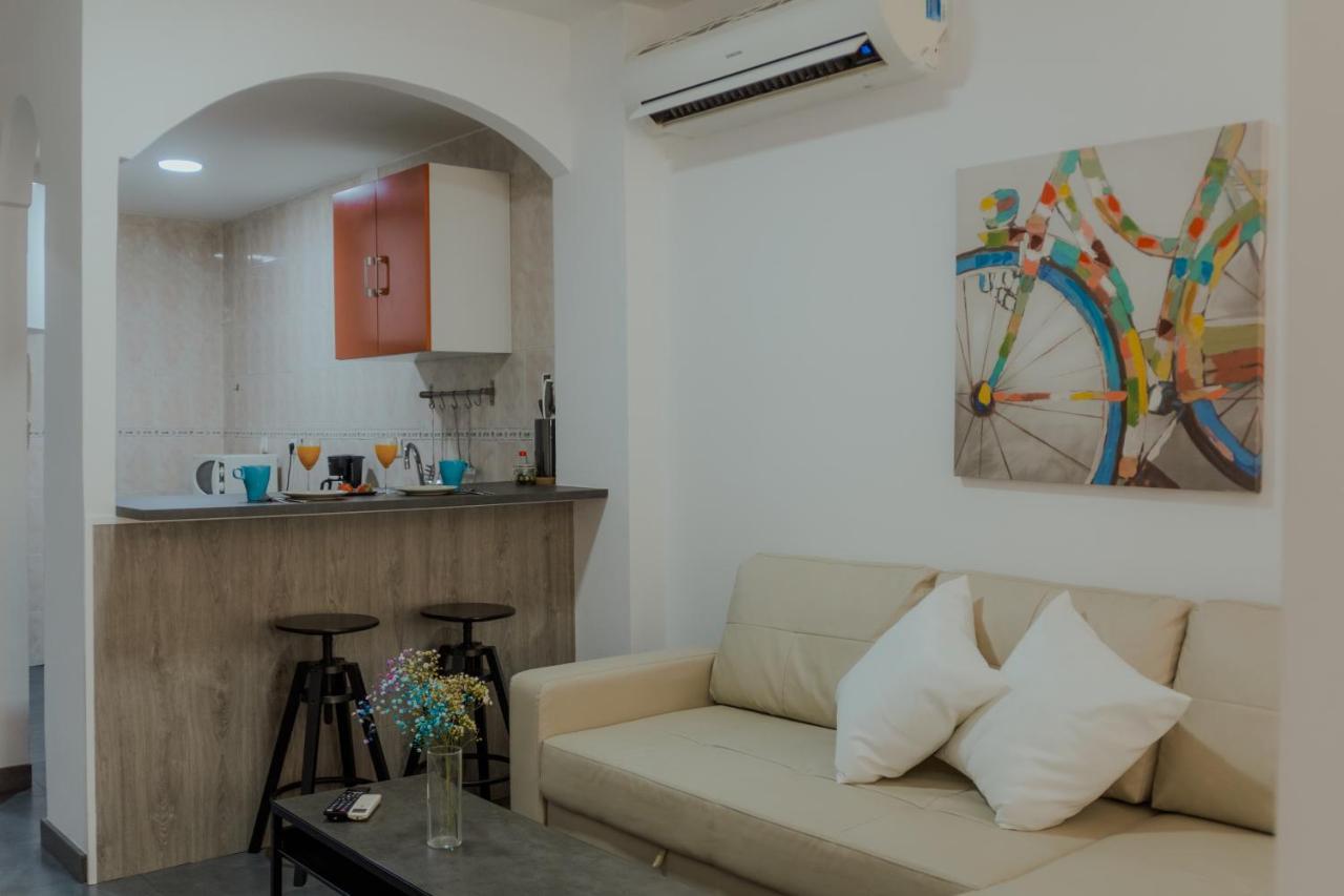 Marques De Guadiaro 1 Apartamentos مالقة المظهر الخارجي الصورة