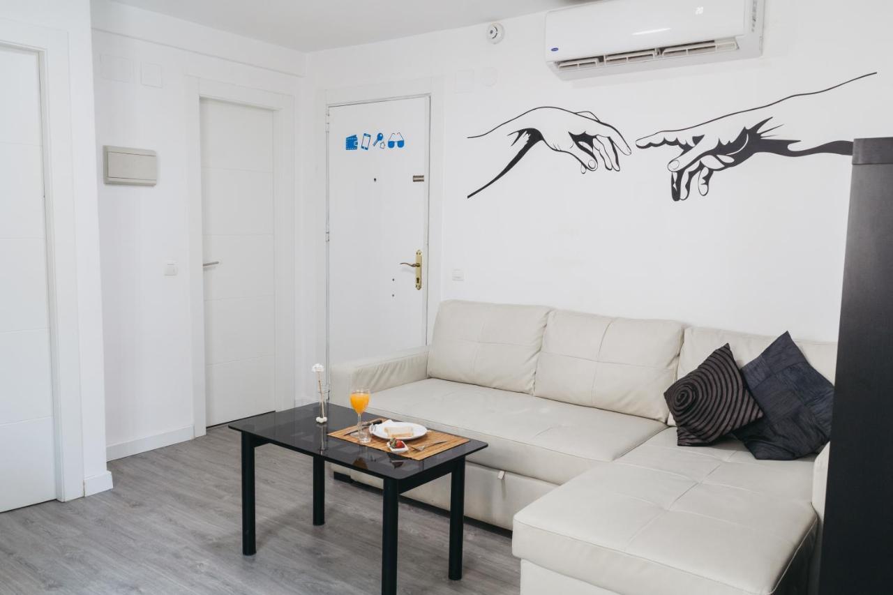 Marques De Guadiaro 1 Apartamentos مالقة المظهر الخارجي الصورة