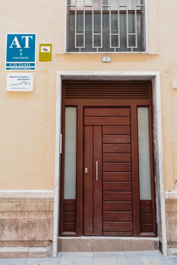 Marques De Guadiaro 1 Apartamentos مالقة المظهر الخارجي الصورة